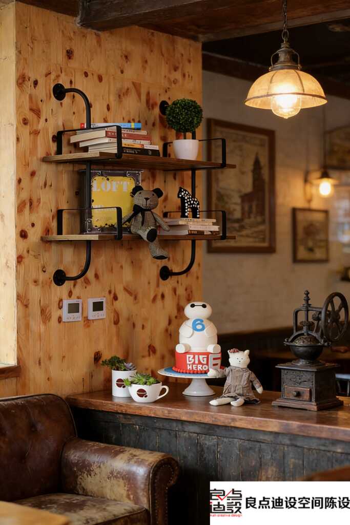 复古工业风咖啡店装修软装设计全公开!氛围感这么装就对了!​